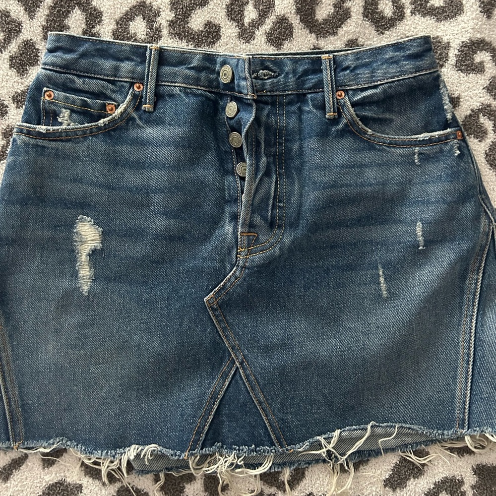 Stylish Distressed Denim Skirt